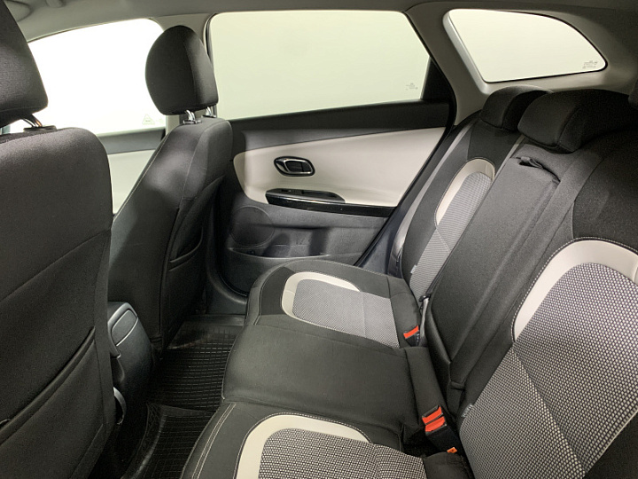 KIA Ceed 1.6, 2015 года, Автоматическая, СЕРЫЙ