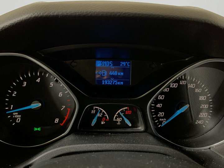FORD Focus 2, 2013 года, Робот, Серо-коричневый