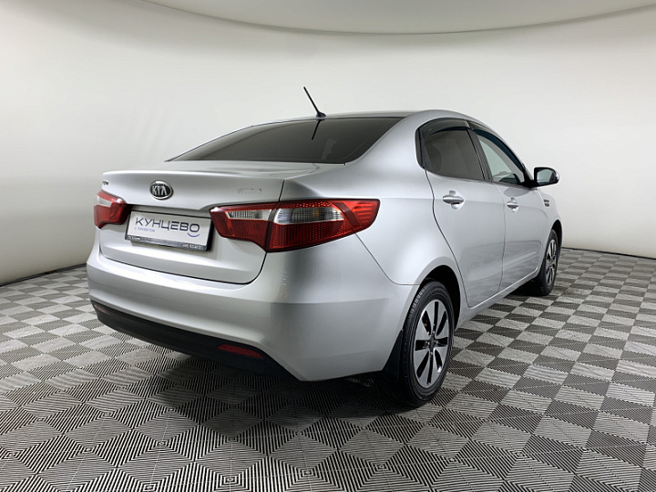 KIA Rio 1.6, 2012 года, Механика, СЕРЫЙ
