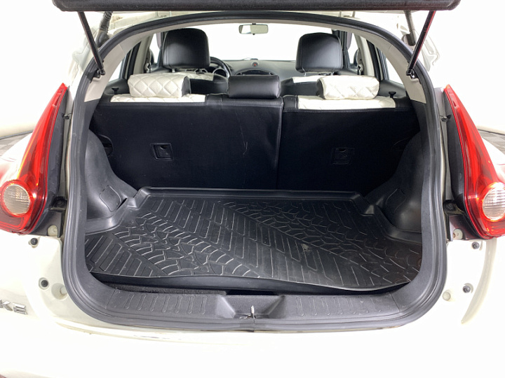 NISSAN Juke 1.6, 2014 года, Вариатор, БЕЛЫЙ