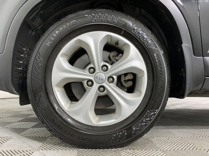 KIA Sorento 2.4, 2013 года, Автоматическая, ЧЕРНЫЙ