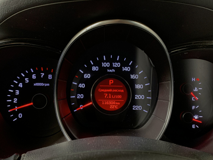KIA Rio 1.6, 2015 года, Автоматическая, БЕЖЕВЫЙ