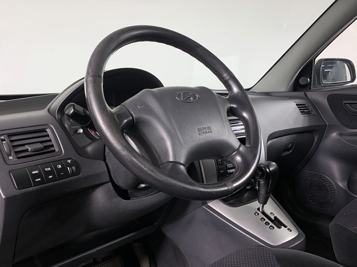 HYUNDAI Tucson 2, 2007 года, Автоматическая, Серебристый