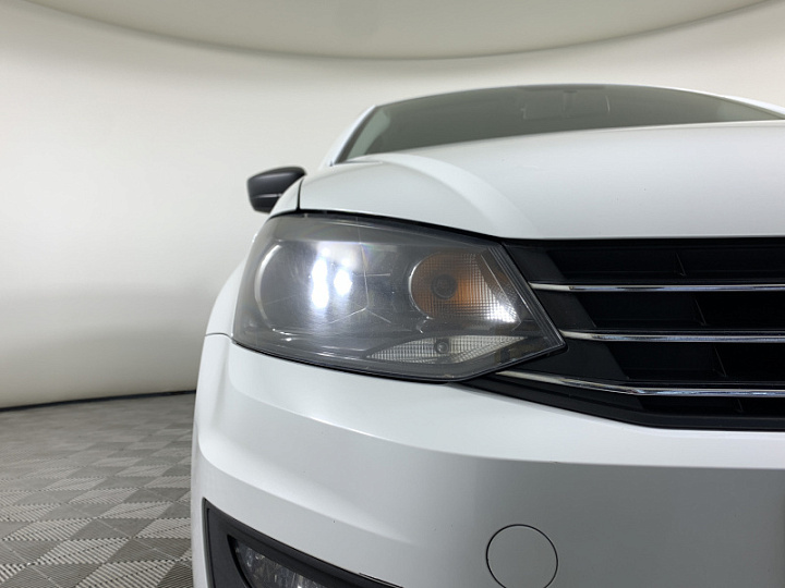 VOLKSWAGEN Polo 1.6, 2019 года, Автоматическая, БЕЛЫЙ