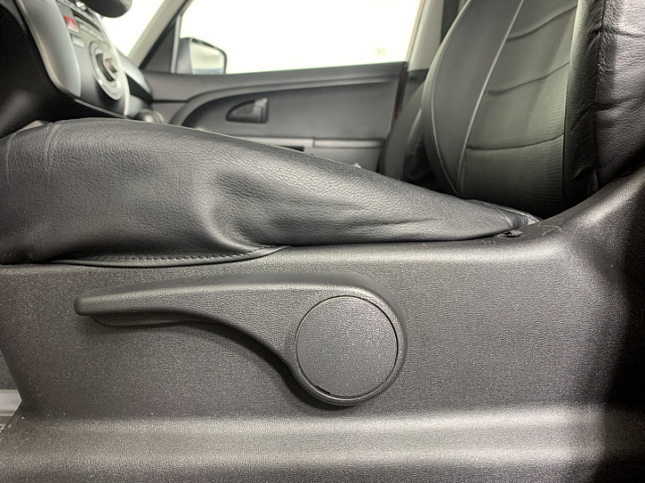 KIA Venga 1.6, 2012 года, Автоматическая, КРАСНЫЙ