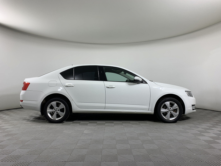 SKODA Octavia 1.4, 2016 года, Робот, БЕЛЫЙ