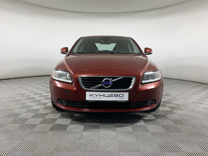 VOLVO S40 2, 2011 года, Робот, КРАСНЫЙ