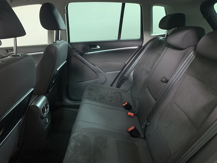 VOLKSWAGEN Tiguan 2, 2015 года, Автоматическая, КОРИЧНЕВЫЙ