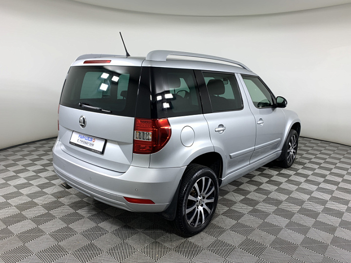 SKODA Yeti 1.6, 2016 года, Автоматическая, Серебристый