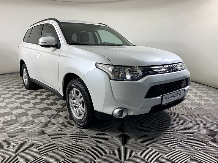 MITSUBISHI Outlander 2, 2013 года, Вариатор, БЕЛЫЙ