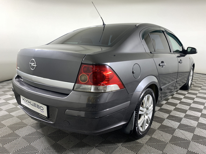 Opel Astra 1.8, 2009 года, Механика, Темно-серый