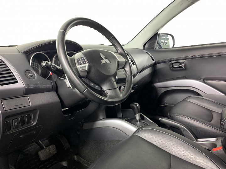 MITSUBISHI Outlander 2.4, 2012 года, Вариатор, СЕРЫЙ