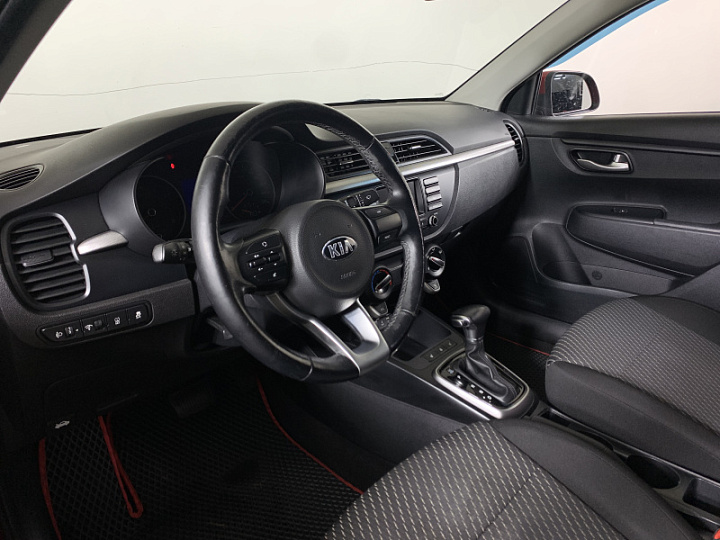 KIA Rio 1.6, 2017 года, Автоматическая, Красный