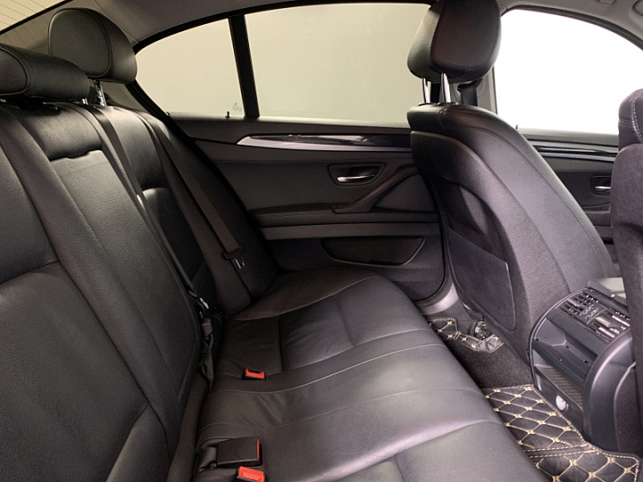 BMW 5 серии 528 2, 2014 года, Автоматическая, БЕЛЫЙ