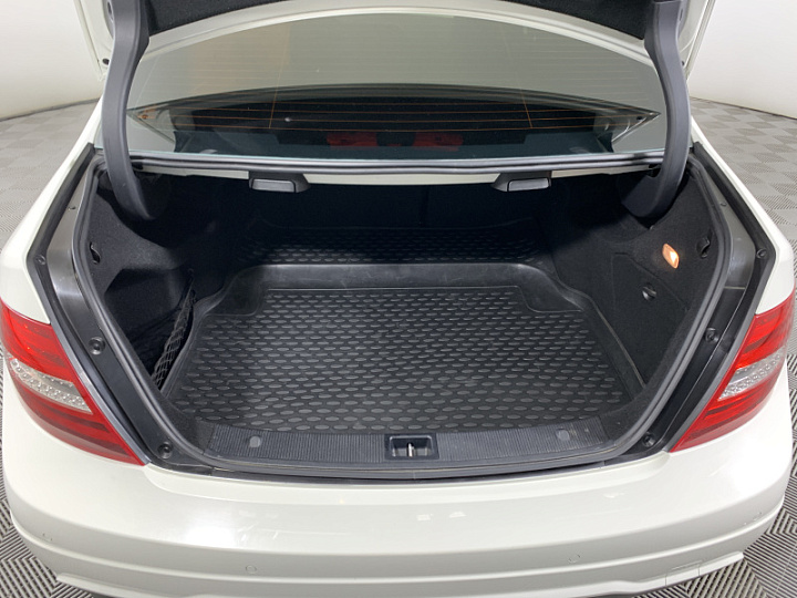 MERCEDES-BENZ C-Класс 180 1.8, 2012 года, Автоматическая, БЕЛЫЙ