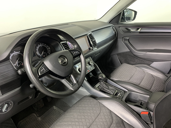 SKODA Kodiaq 1.4, 2018 года, Робот, ЧЕРНЫЙ