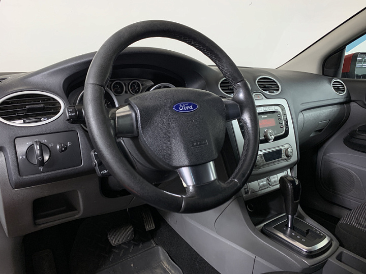 FORD Focus 1.6, 2011 года, Автоматическая, КРАСНЫЙ