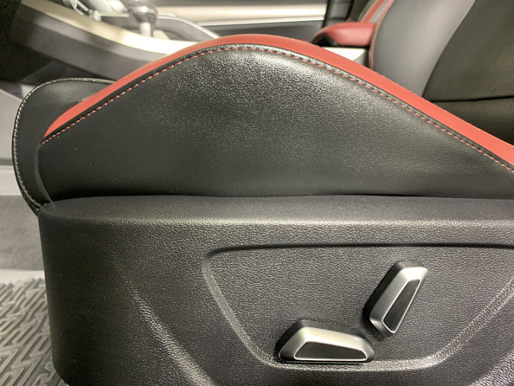 GEELY Coolray 1.5, 2023 года, Робот, СЕРЫЙ