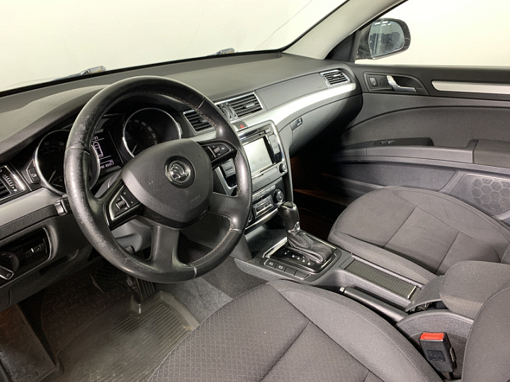 SKODA Superb 1.8, 2014 года, Робот, КОРИЧНЕВЫЙ