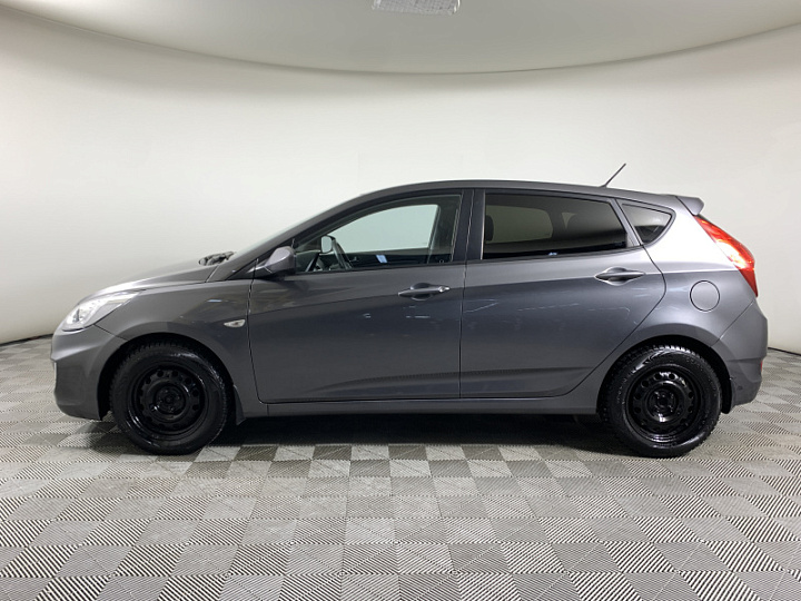 HYUNDAI Solaris 1.6, 2014 года, Автоматическая, Черно-Серый