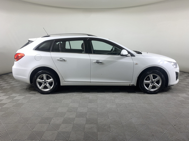 Chevrolet Cruze 1.8, 2013 года, Автоматическая, Белый