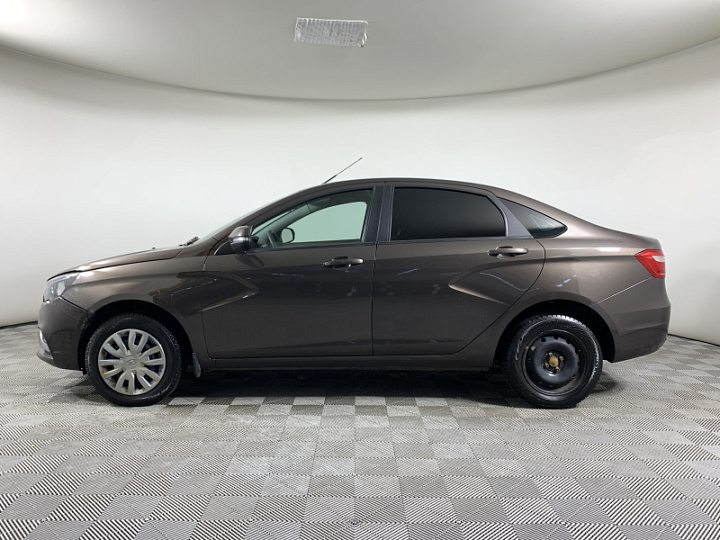 Lada Vesta 1.6, 2020 года, Механика, КОРИЧНЕВЫЙ