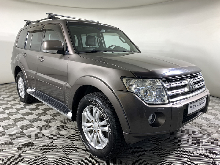 Mitsubishi Pajero 3.2, 2012 года, Автоматическая, Коричневый