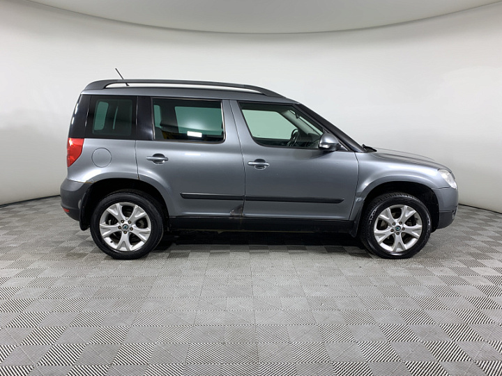 SKODA Yeti 1.2, 2012 года, Робот, СЕРЫЙ