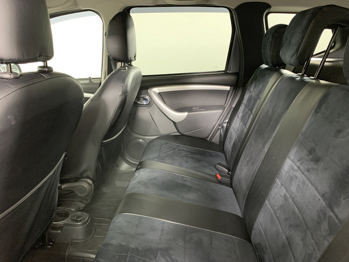 NISSAN Terrano 1.6, 2021 года, Механика, СЕРЫЙ