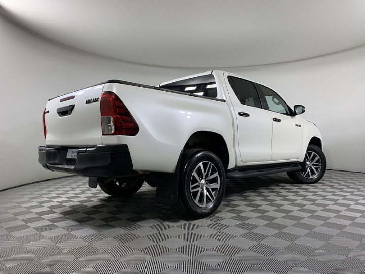 TOYOTA Hilux 2.8, 2018 года, Автоматическая, БЕЛЫЙ