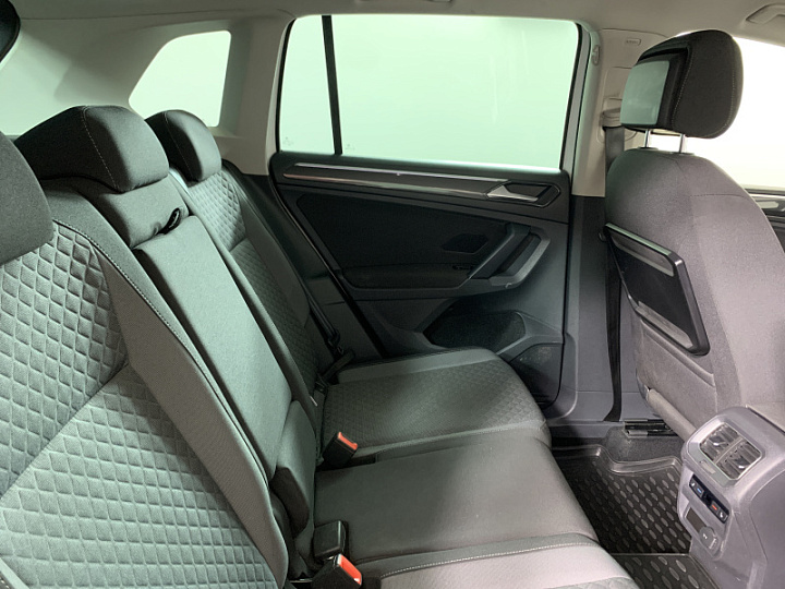 VOLKSWAGEN Tiguan 2, 2016 года, Робот, БЕЛЫЙ