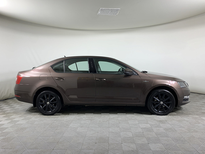 SKODA Octavia 1.4, 2019 года, Робот, КОРИЧНЕВЫЙ