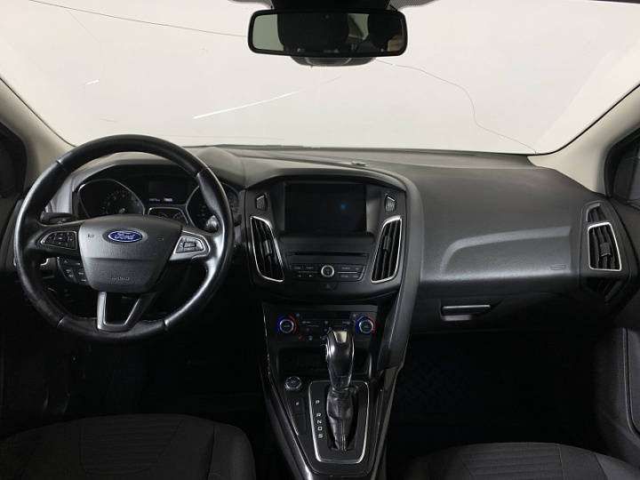 FORD Focus 1.6, 2015 года, Робот, Серо-коричневый