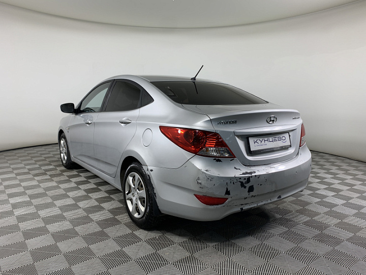 HYUNDAI Solaris 1.6, 2012 года, Автоматическая, Серебристый