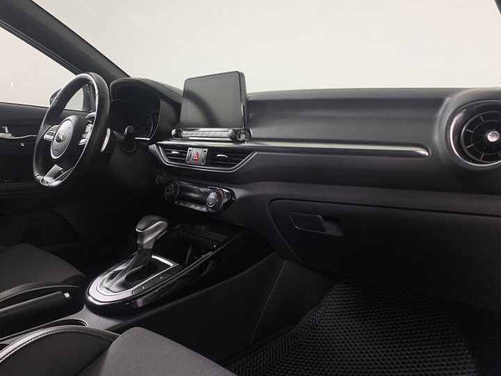 KIA Cerato 2, 2021 года, Автоматическая, БЕЛЫЙ