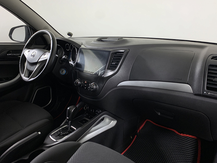 CHANGAN CS35 1.6, 2018 года, Робот, ЧЕРНЫЙ