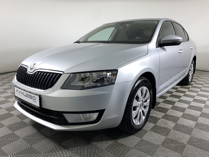 SKODA Octavia 1.4, 2016 года, Робот, Серебристый