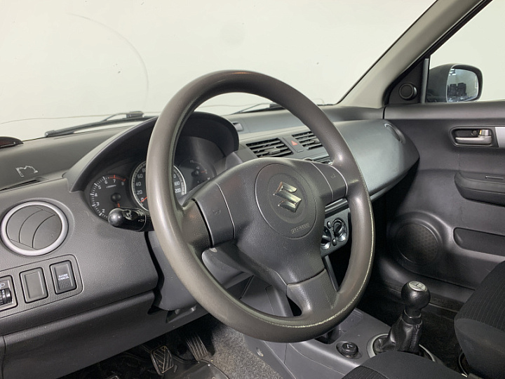 SUZUKI Swift 1.3, 2008 года, Механика, ЧЕРНЫЙ