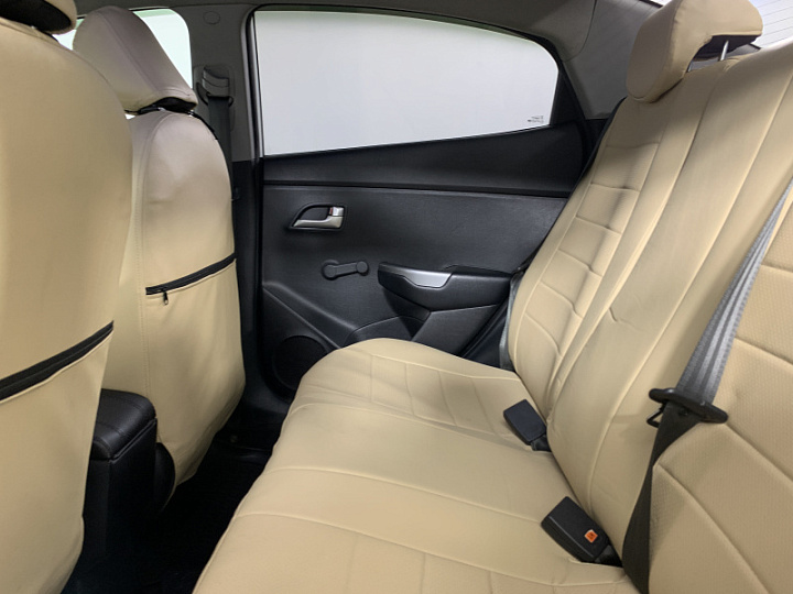 KIA Rio 1.6, 2017 года, Автоматическая, БЕЛЫЙ