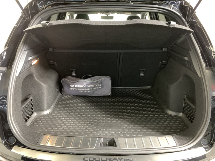 Geely Coolray 1.5, 2022 года, Робот, ЧЕРНЫЙ