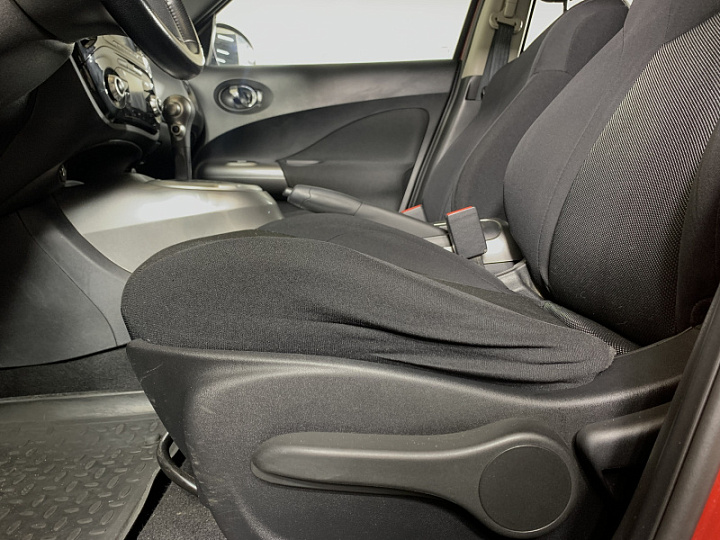 Nissan Juke 1.6, 2012 года, Вариатор, Не определен