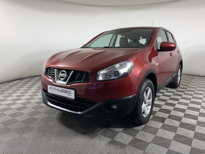 NISSAN Qashqai 2, 2011 года, Механика, КРАСНЫЙ