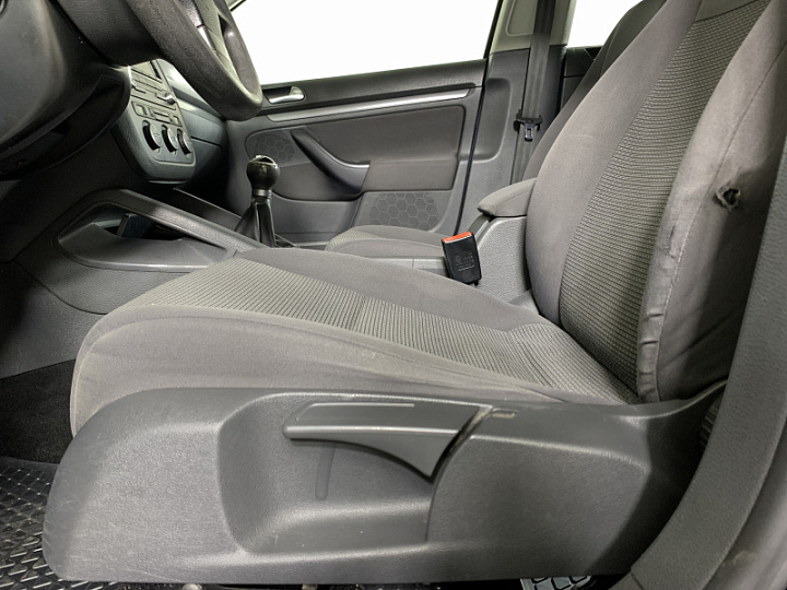 Volkswagen Jetta 1.6, 2008 года, Механика, ЧЕРНЫЙ