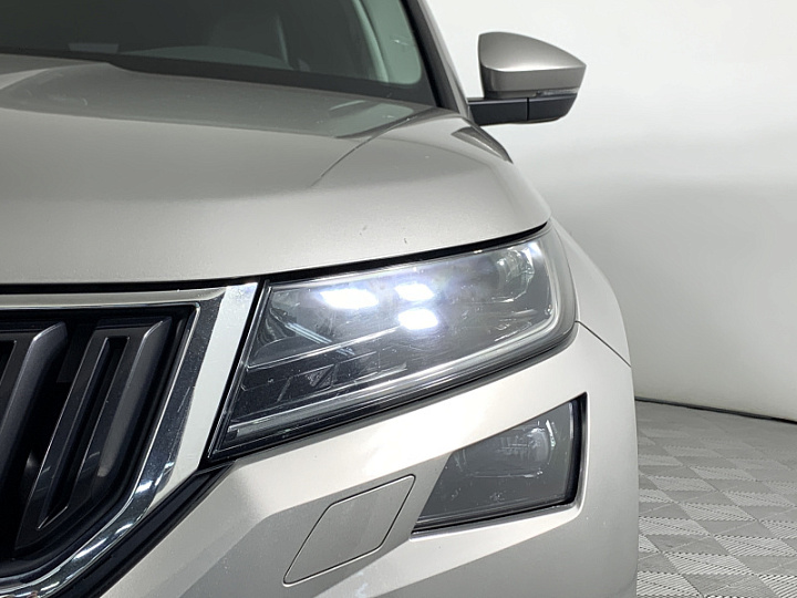 SKODA Kodiaq 1.4, 2019 года, Робот, БЕЖЕВЫЙ