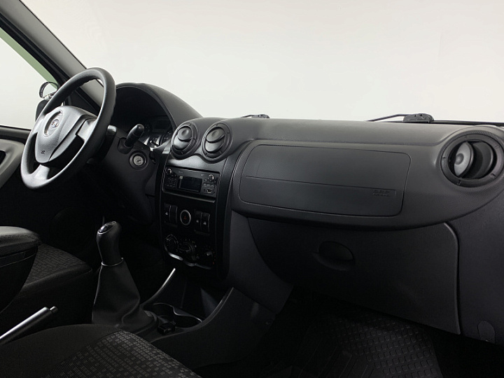 Lada Largus 1.6, 2020 года, Механика, БЕЛЫЙ
