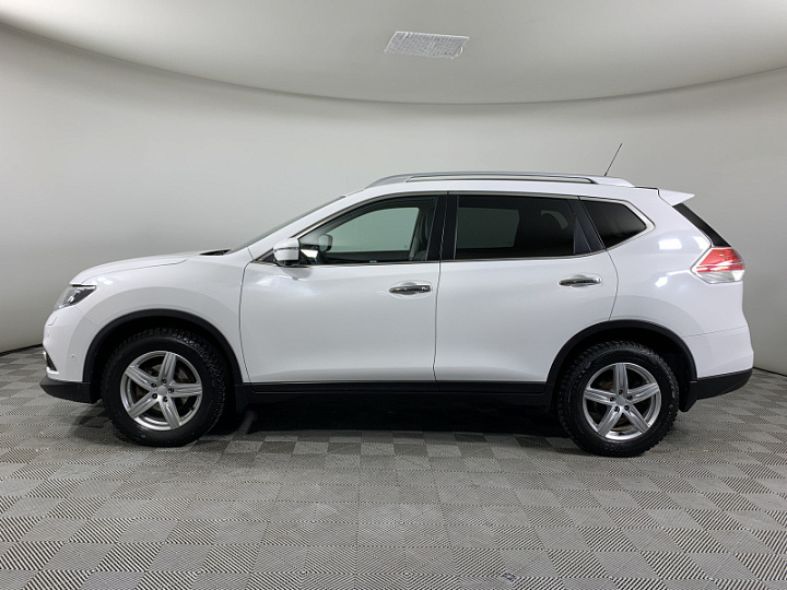 NISSAN X-Trail 2.5, 2016 года, Вариатор, БЕЛЫЙ