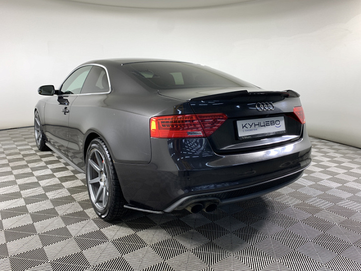 AUDI A5 2, 2013 года, Робот, Черно-Серый