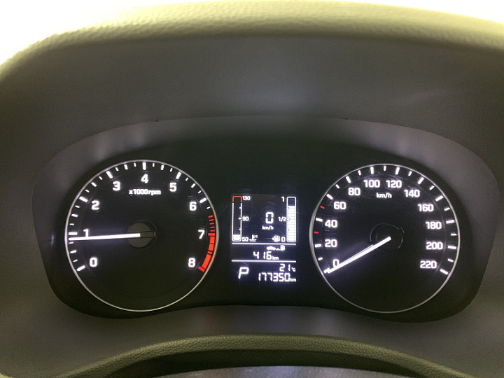 HYUNDAI Creta 2, 2017 года, Автоматическая, ЧЕРНЫЙ