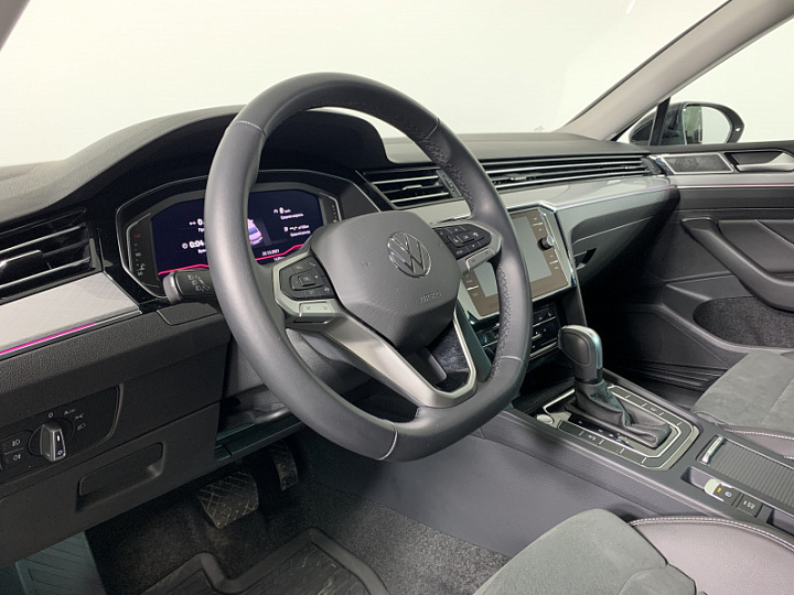 VOLKSWAGEN Passat 1.4, 2021 года, Автоматическая, ЧЕРНЫЙ