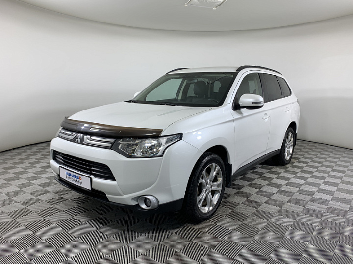 MITSUBISHI Outlander 2.4, 2013 года, Вариатор, БЕЛЫЙ